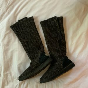 Ugg Cardy Boots Black with Gold stitching